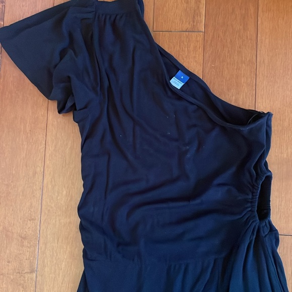 Black one-shoulder dress - Picture 2 of 4